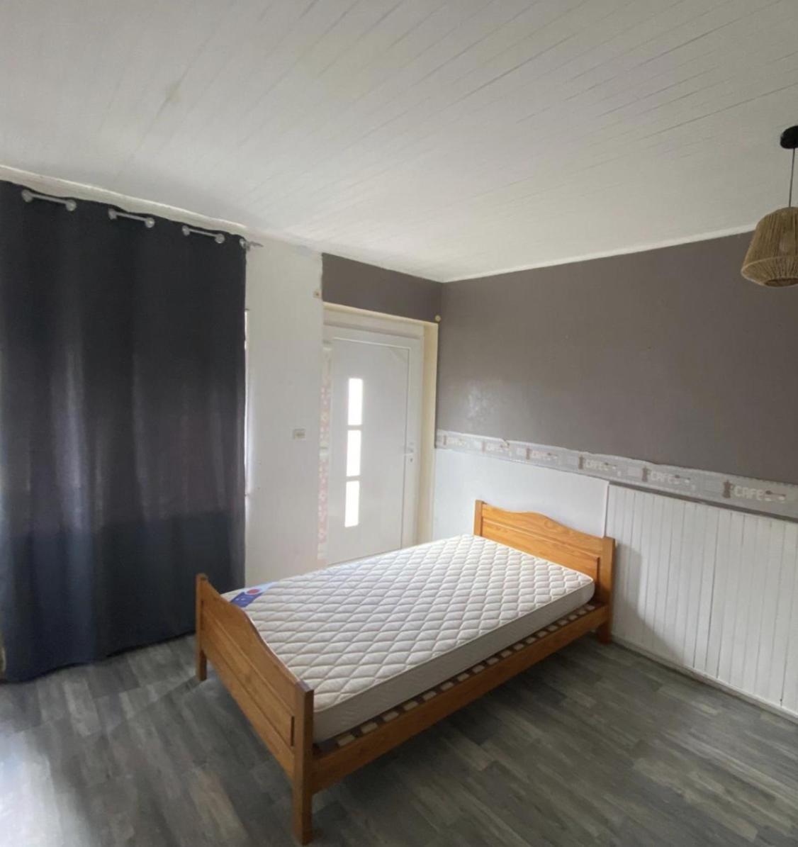 Homestay H7 - Double - Tres Proche Du Luxembourg Hayange